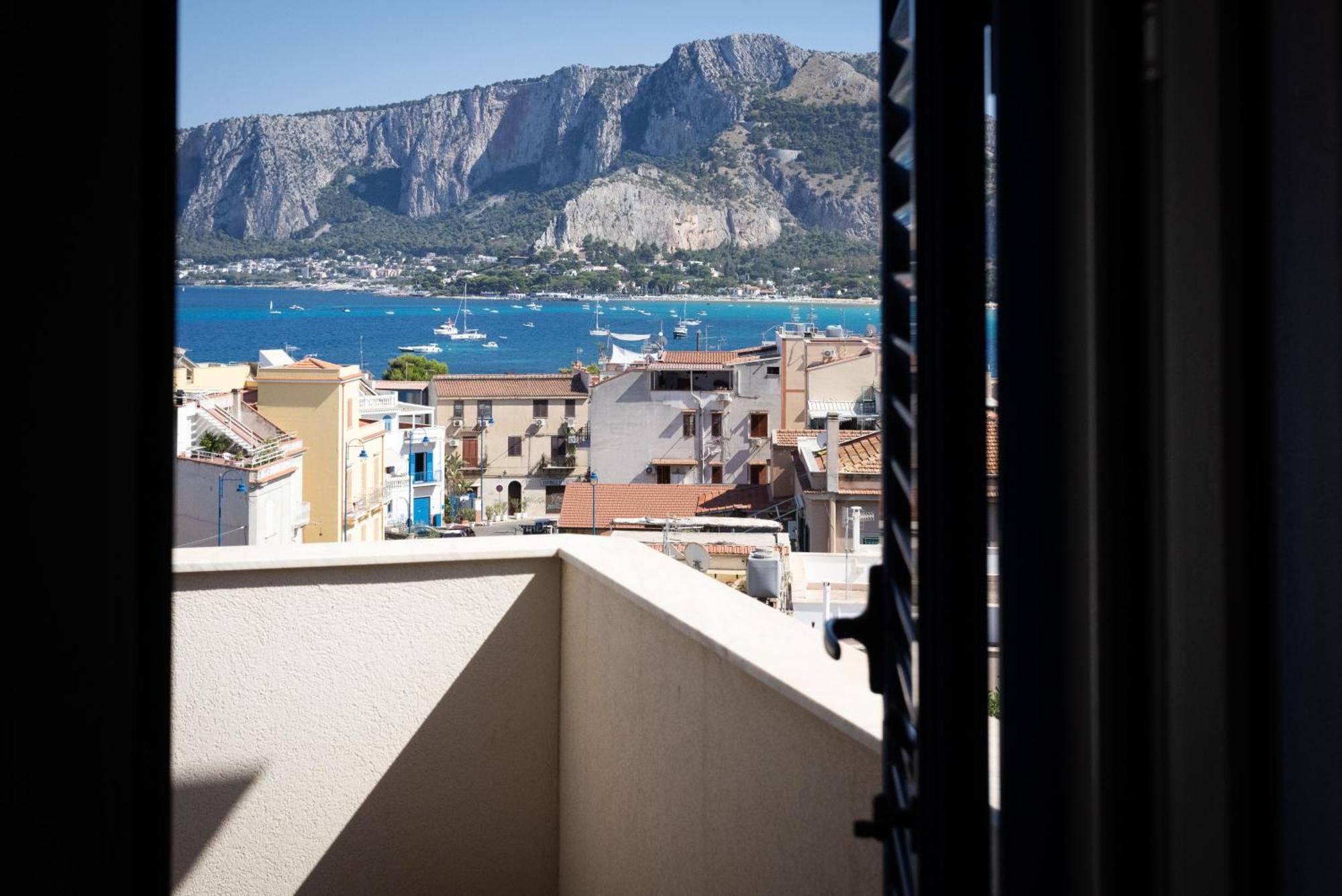 Mondello Glam Hotel & Terrace Εξωτερικό φωτογραφία